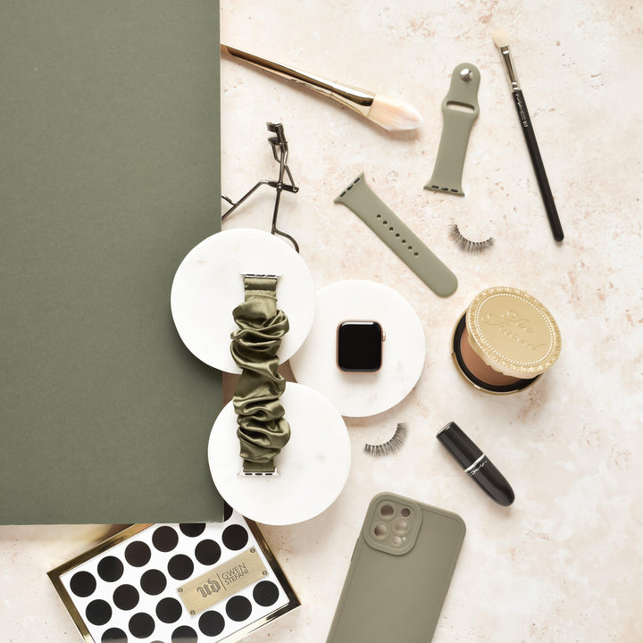 Satin-Green-Scrunchie-Apple-Watch-Strap-Band-Flat-Lay